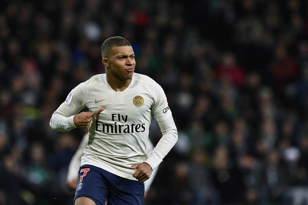 叙首都大马士革市中心一酒店附近传出爆炸声